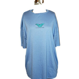 𝅺oversized t-shirt, Shein, small, baby blue.